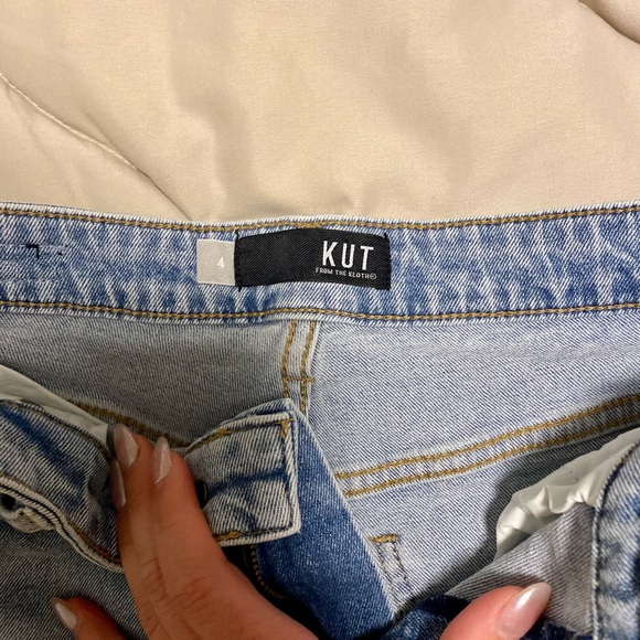 Kut from the Kloth Denim Shorts Size 4 - Picture 3 of 3